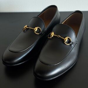 Gucci Black Leather Loafers with Gold Horsebit